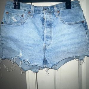 501 Levi Denim Shorts